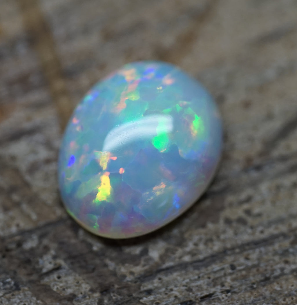 Coober Pedy Bright Ring Stone - 1.4 Carats. 0016