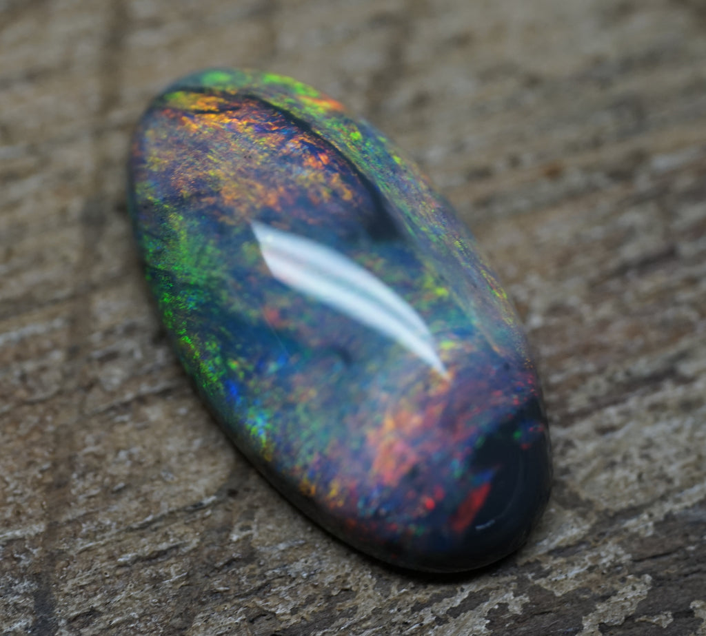 Lightning Ridge Black Opal - 3.1 Carats. 0054
