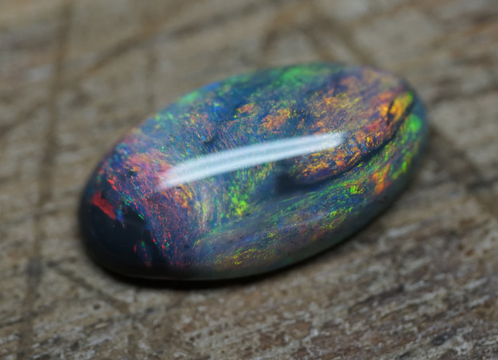 Lightning Ridge Black Opal - 3.1 Carats. 0054