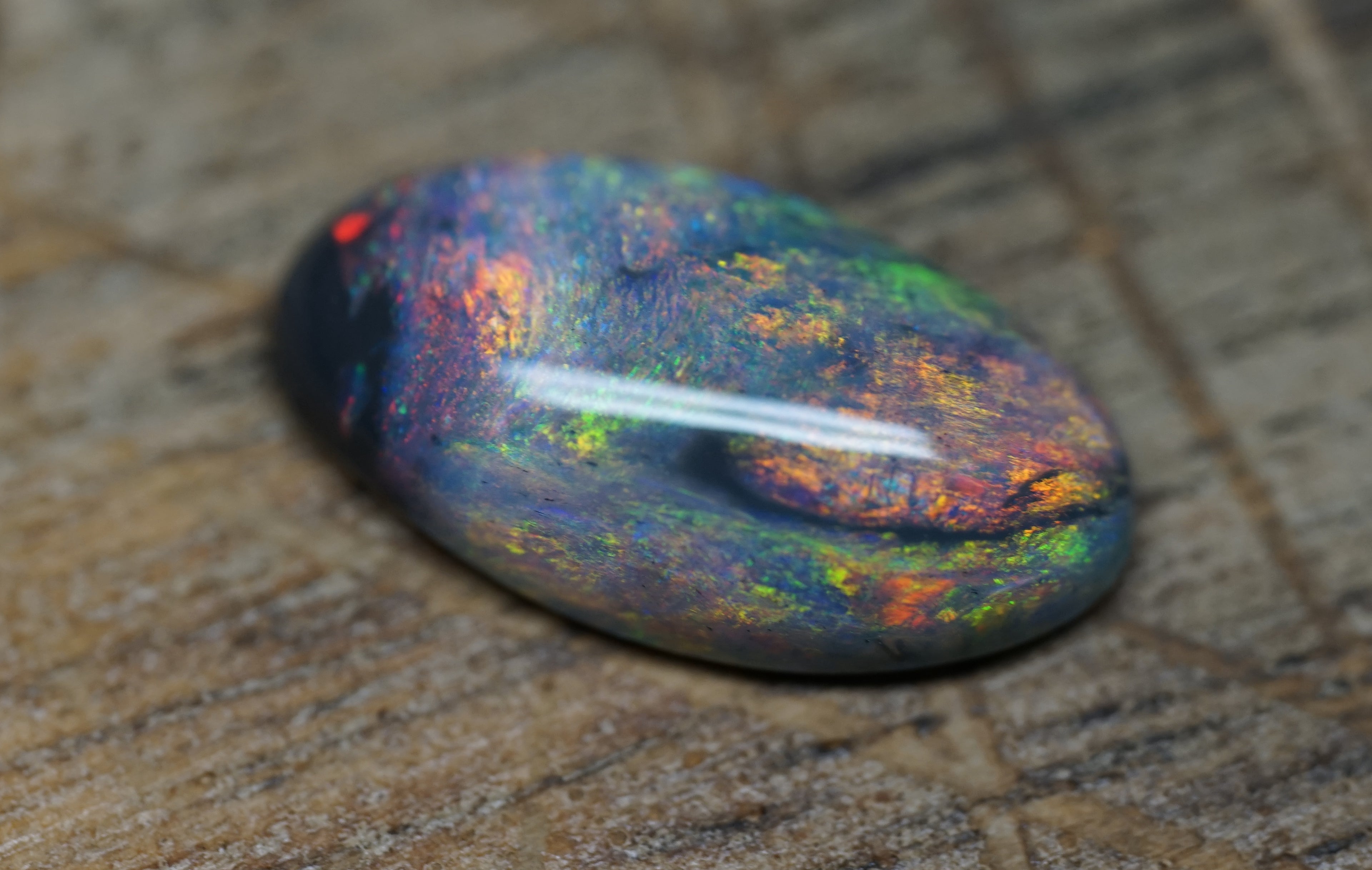 Lightning Ridge Black Opal - 3.1 Carats. 0054