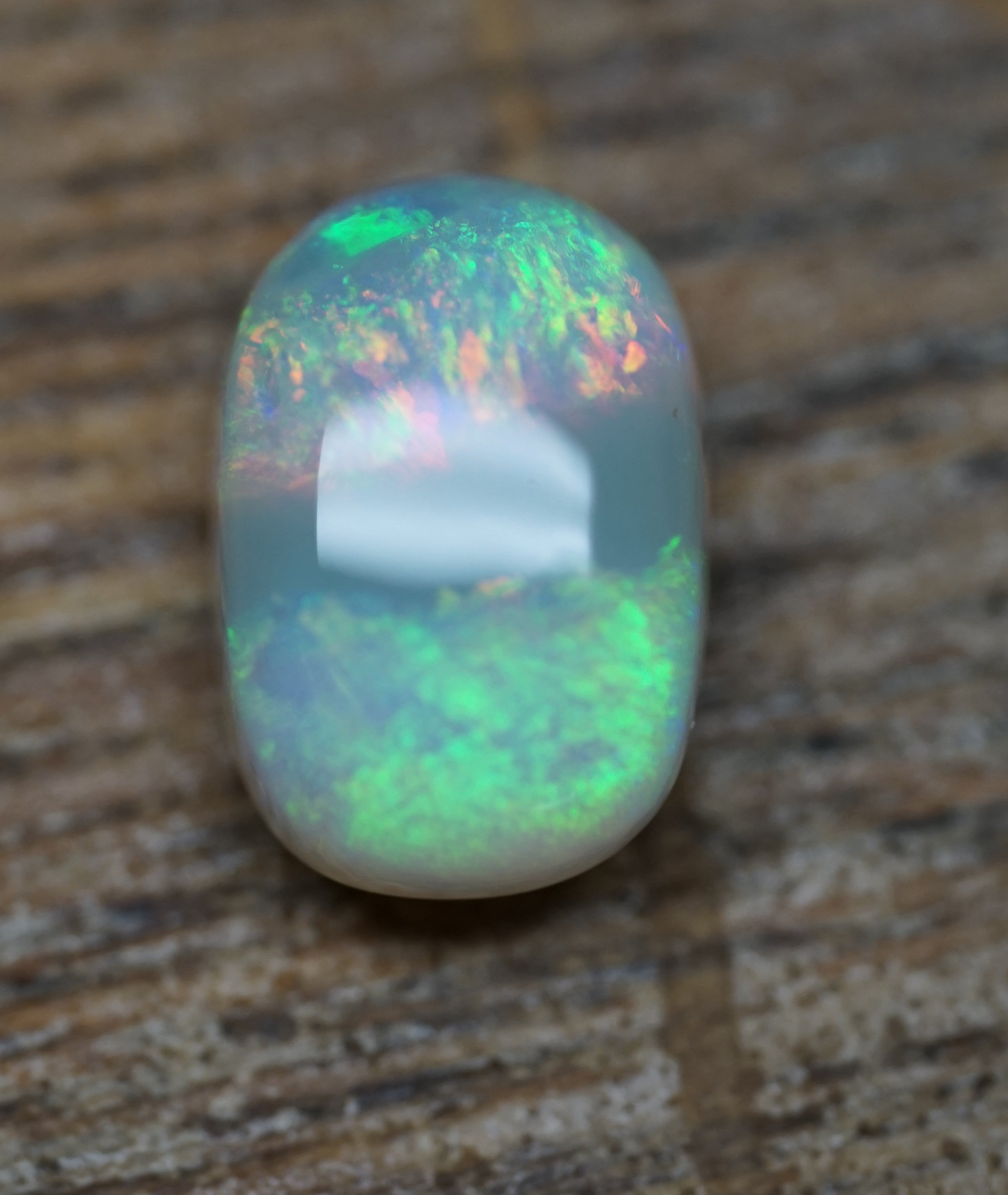 Lambina High Dome Ringstone - Double Sided - 2.6 Carats. 0048