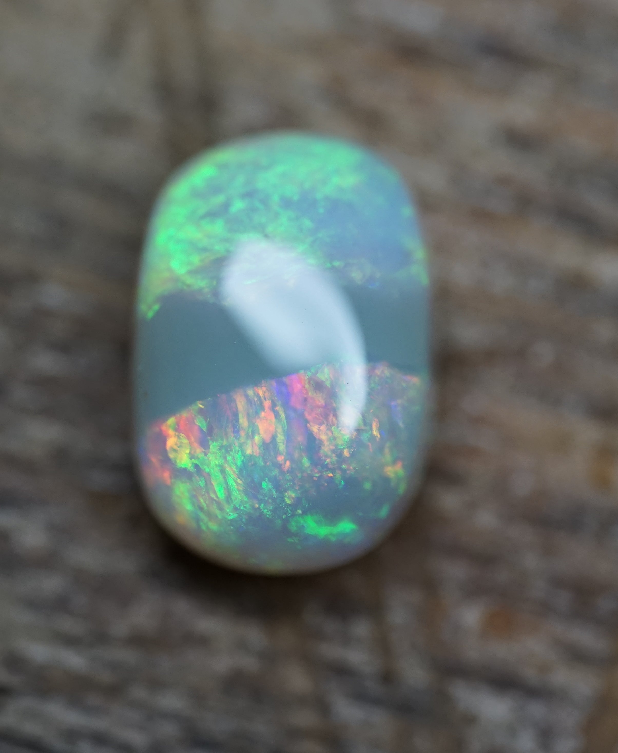 Lambina High Dome Ringstone - Double Sided - 2.6 Carats. 0048