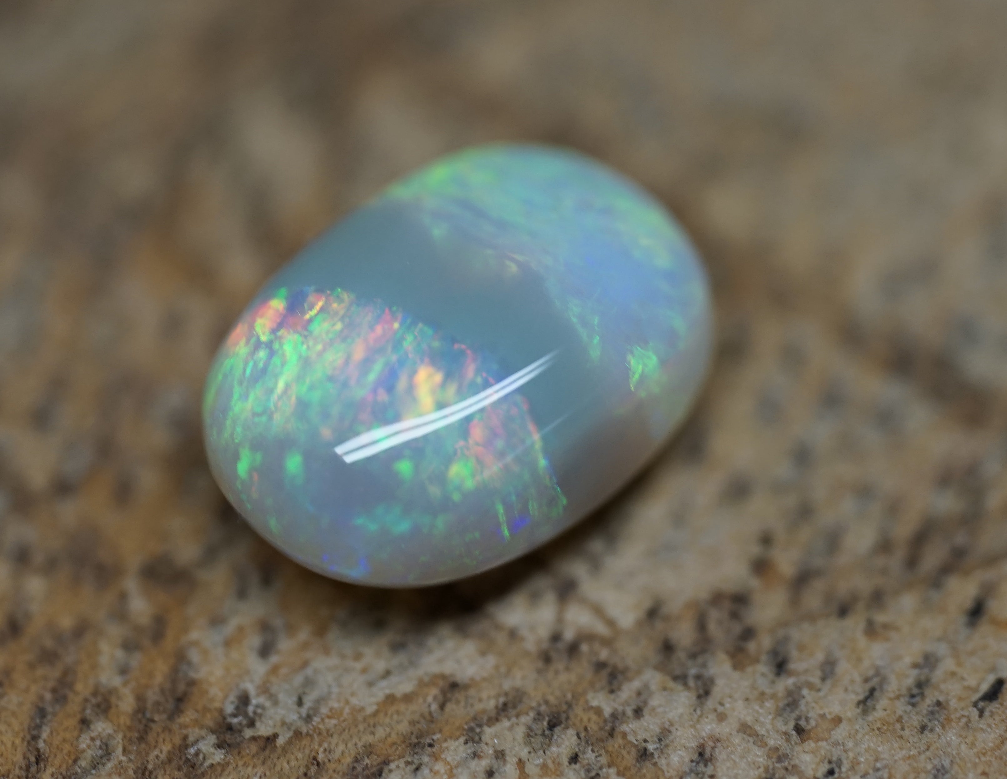 Lambina High Dome Ringstone - Double Sided - 2.6 Carats. 0048