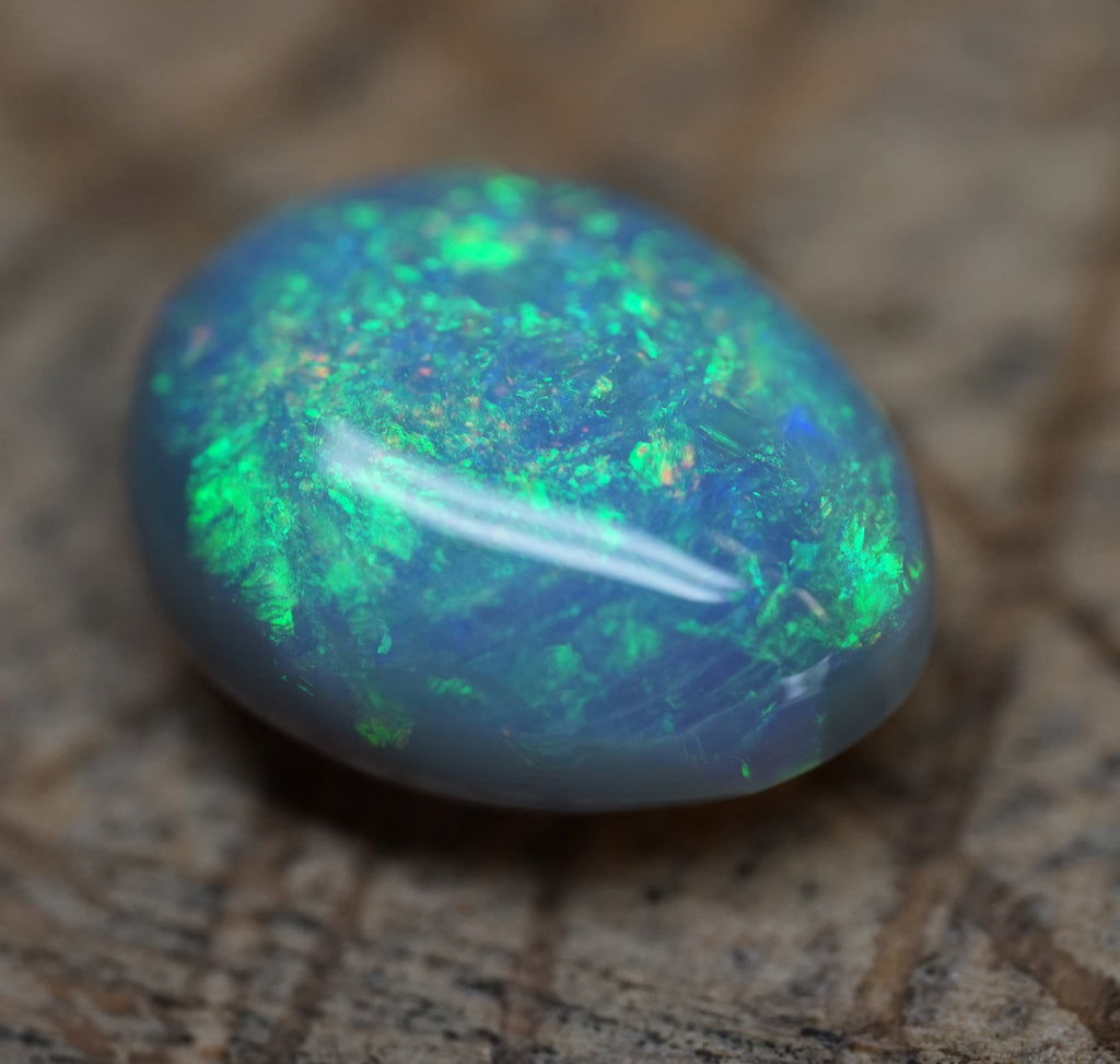 Lambina High Dome Dark Base Opal - 6.7 Carats. 0046