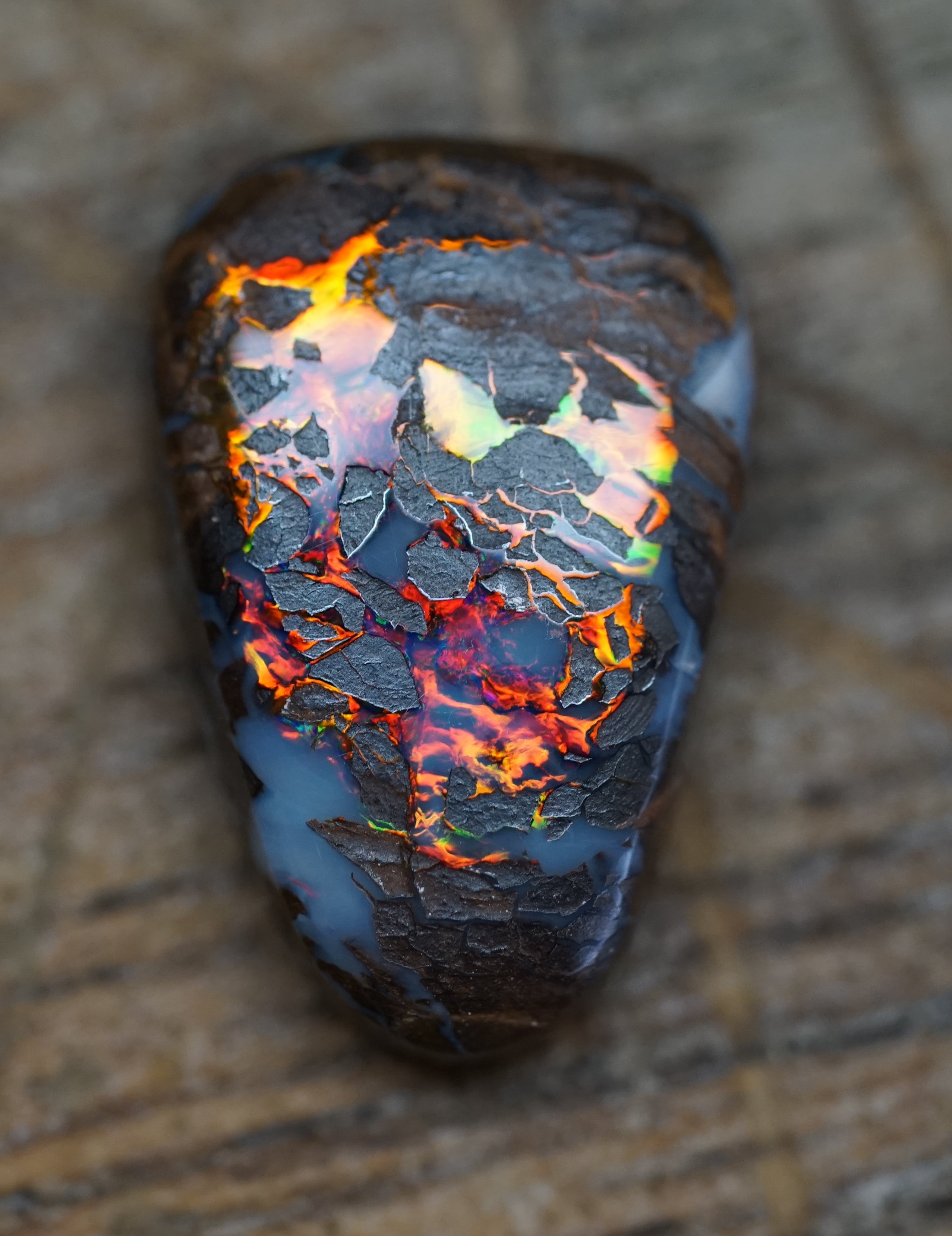 Boulder lava Pendant Stone - 5.3 Carats. 0009